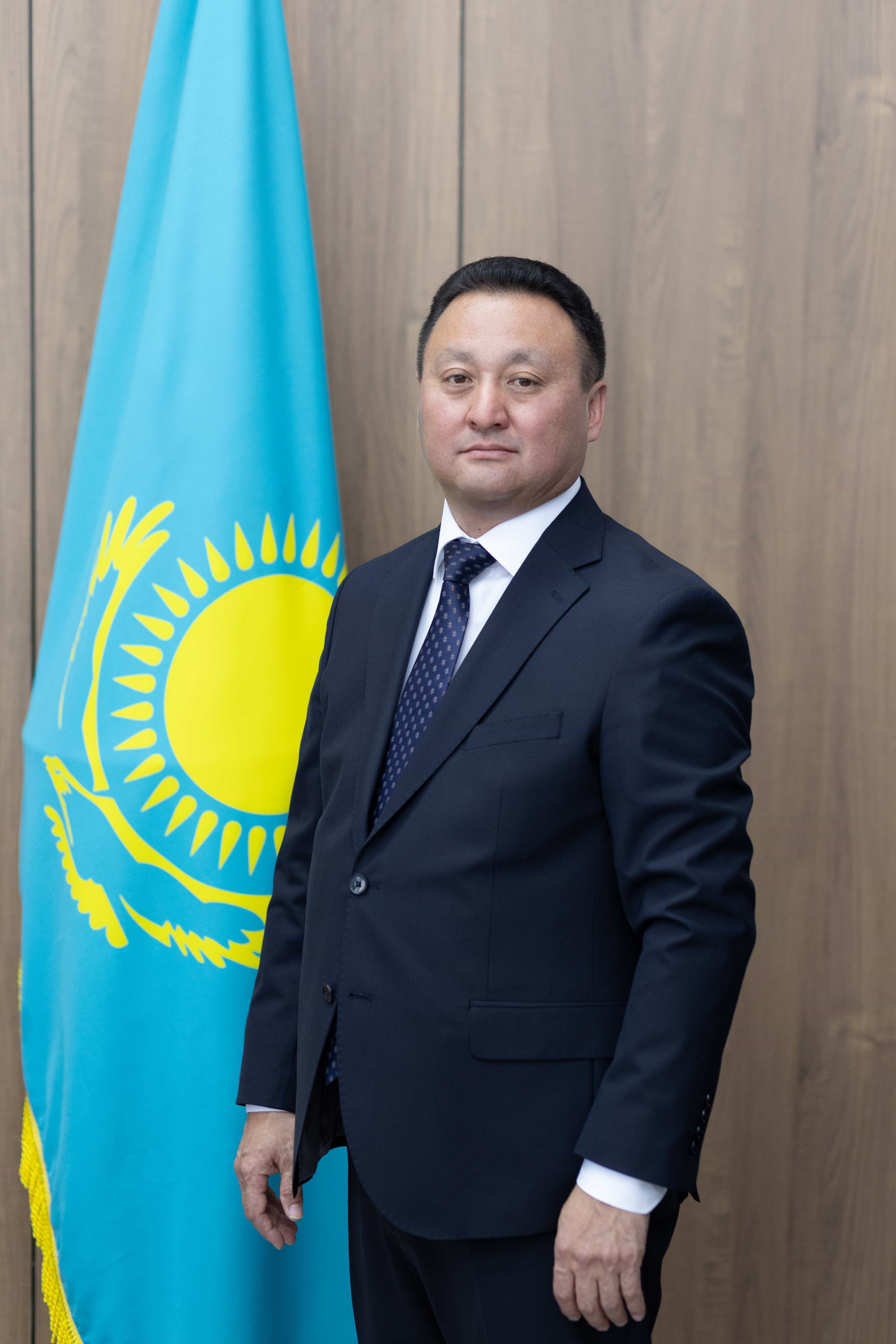 ЕСАЛИЕВ АЛЬБЕРТ ТЕМІРБОЛАТҰЛЫ